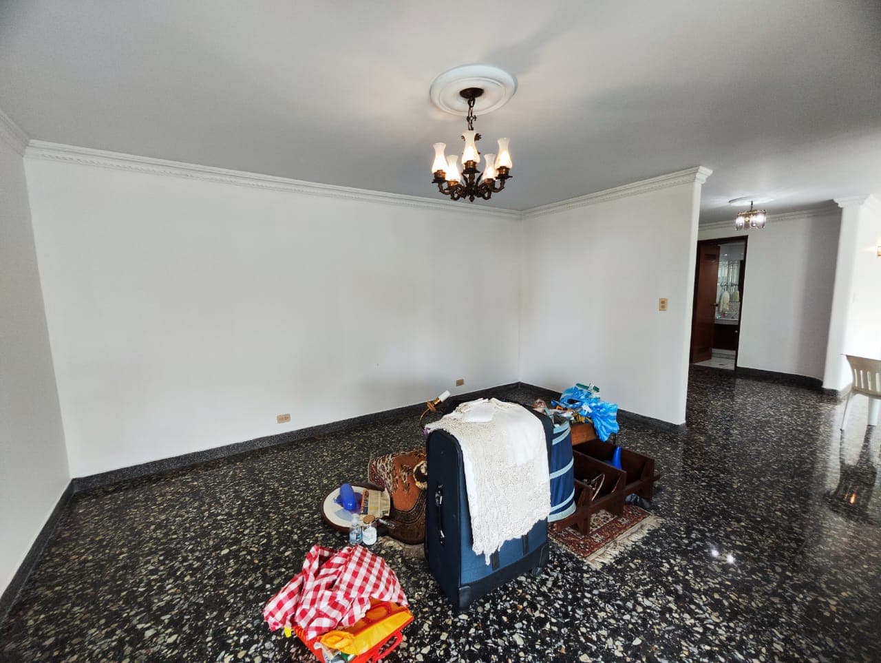 Apartamento en venta en Santa Monica, Cali, ID BI7850