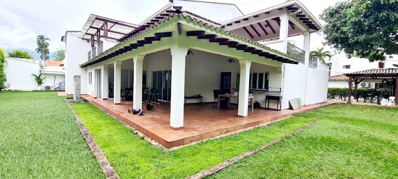 Casa en venta en Pance, Cali, ID DE2331