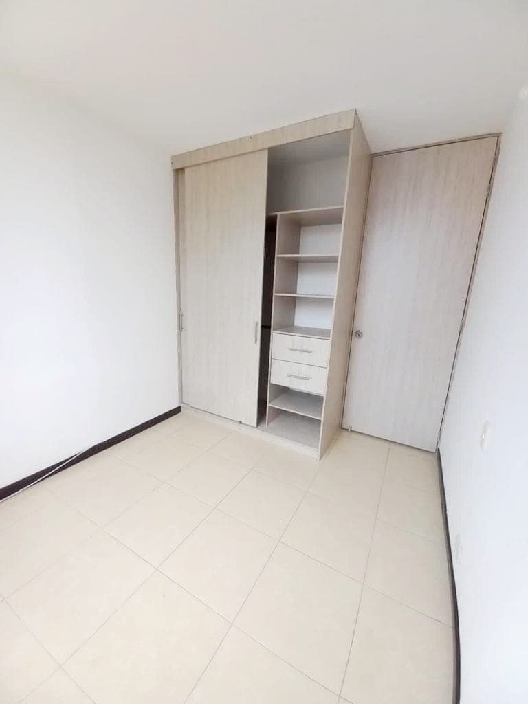 Apartamento en venta en Valle Del Lili, Cali, ID LV7126