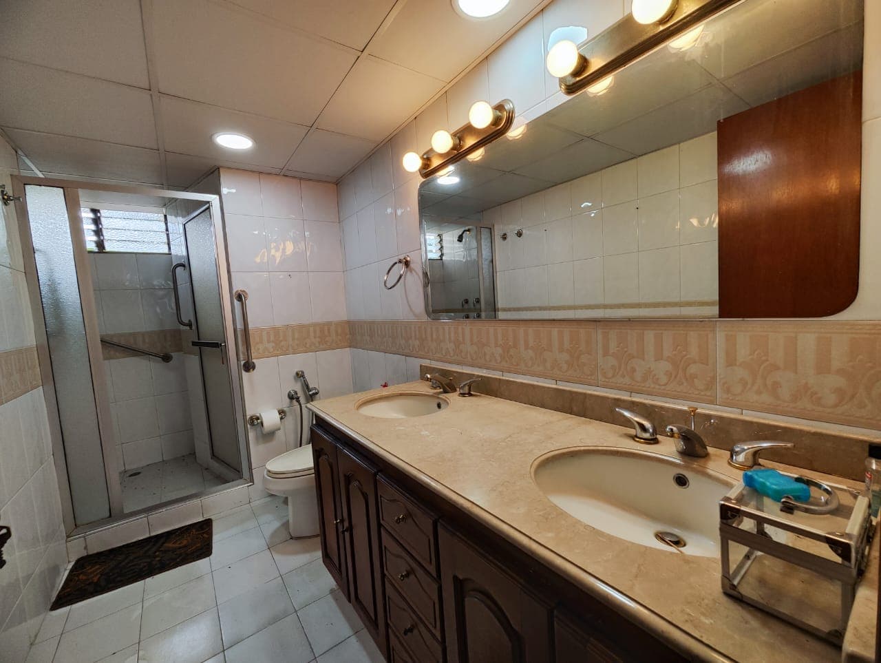 Apartamento en venta en Santa Monica, Cali, ID BI7850