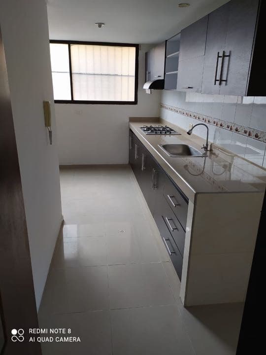 Apartamento en venta en El Limonar, Cali, ID TL3841