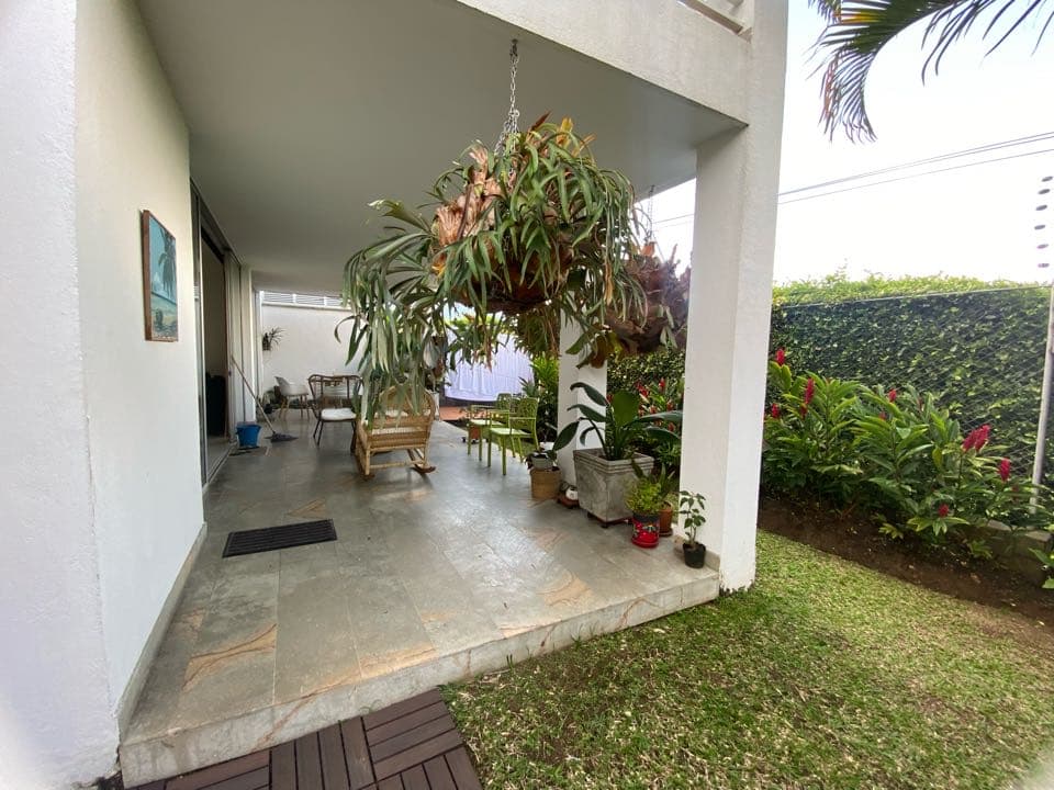 Casa en venta en Ciudad Jardín, Cali, ID DQ8207