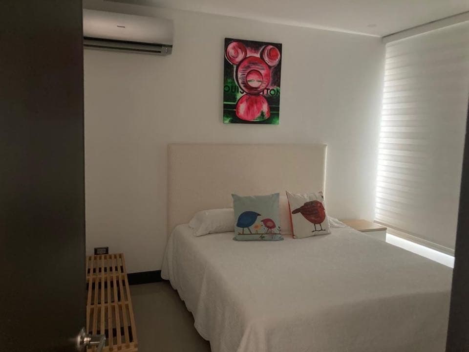 Apartamento en venta en Pance, Cali, ID UH7534