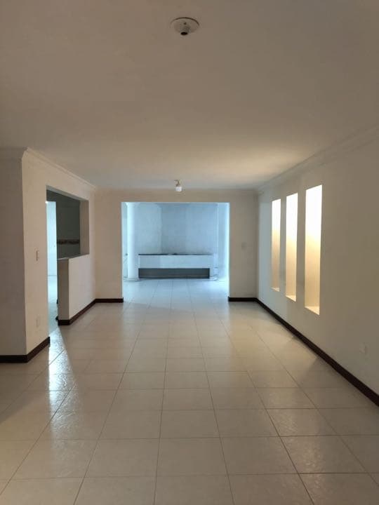 Casa en venta en Capri, Cali, ID BA3808