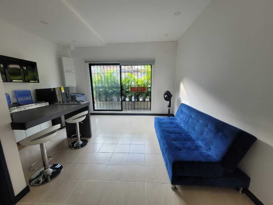 Edificio en venta en Santa Monica, Cali, ID PU5354