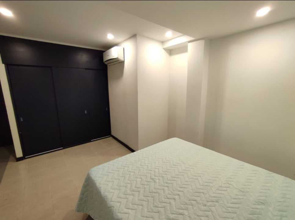 Edificio en venta en Santa Monica, Cali, ID PU5354