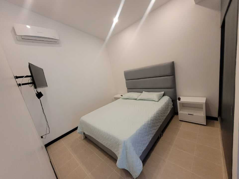 Edificio en venta en Santa Monica, Cali, ID PU5354