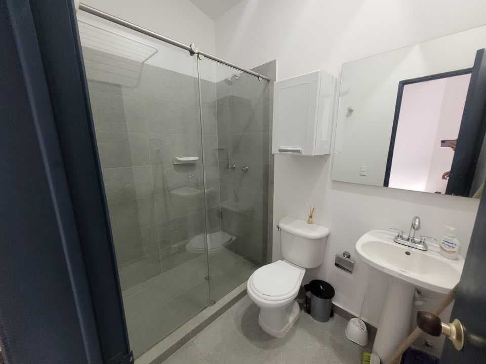 Edificio en venta en Santa Monica, Cali, ID PU5354