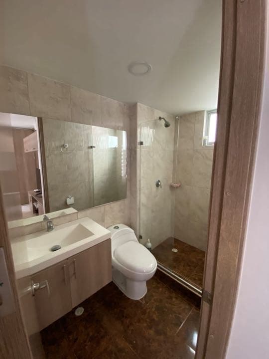 Apartamento en venta en Valle Del Lili, Cali, ID DY5196