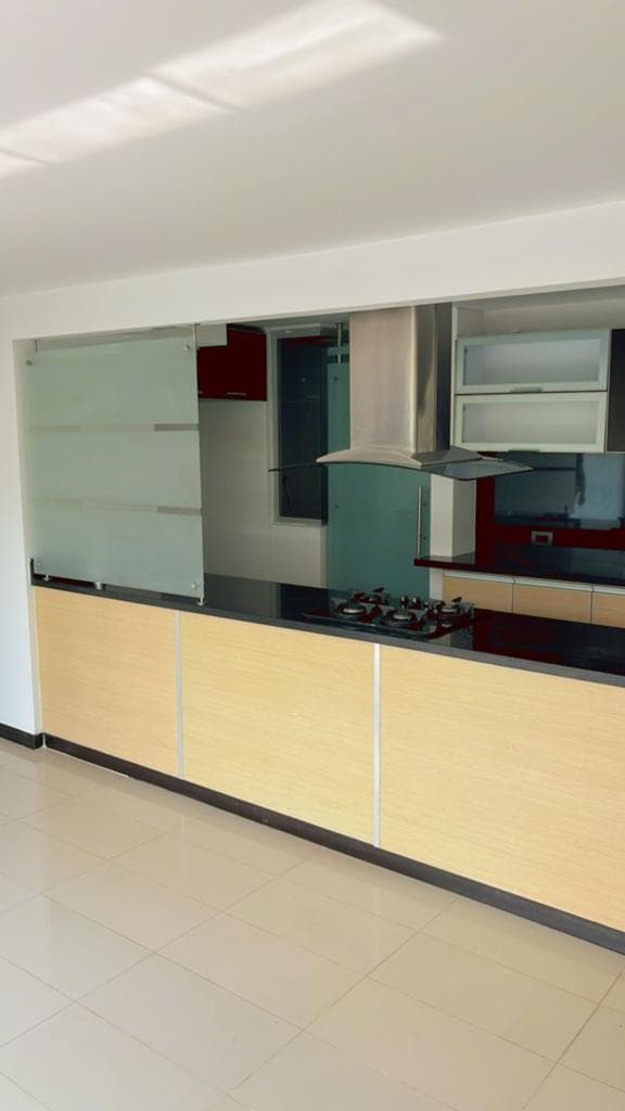 Apartamento en venta en Ciudad Jardín, Cali, ID EC2408