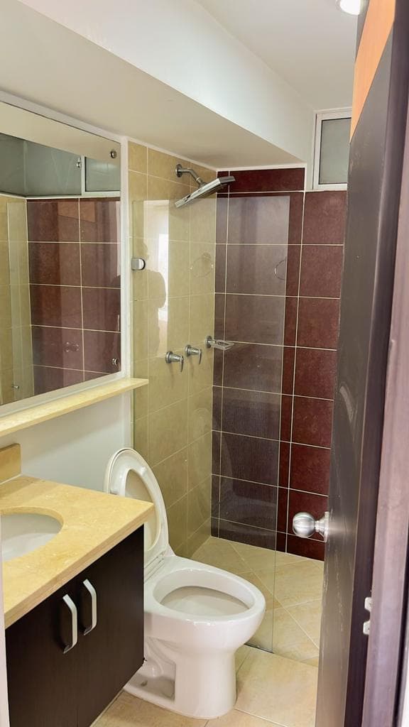 Apartamento en venta en Ciudad Jardín, Cali, ID EC2408