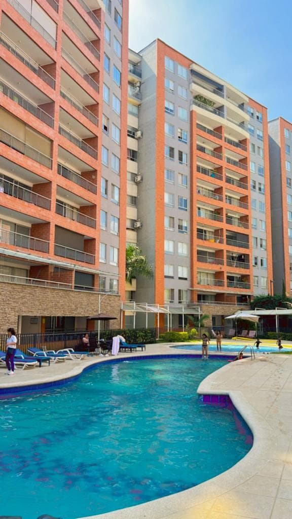 Apartamento en venta en Ciudad Jardín, Cali, ID EC2408