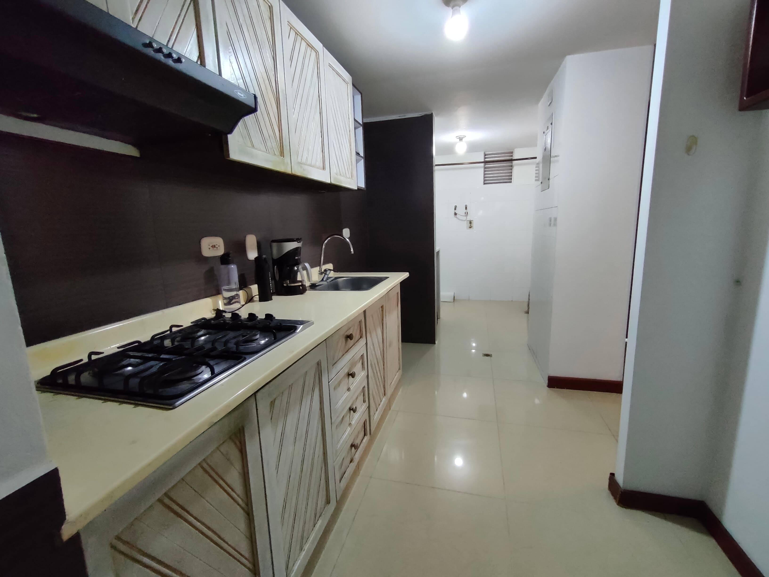 Apartamento en venta en Mayapan Las Vegas, Cali, ID ZD2641