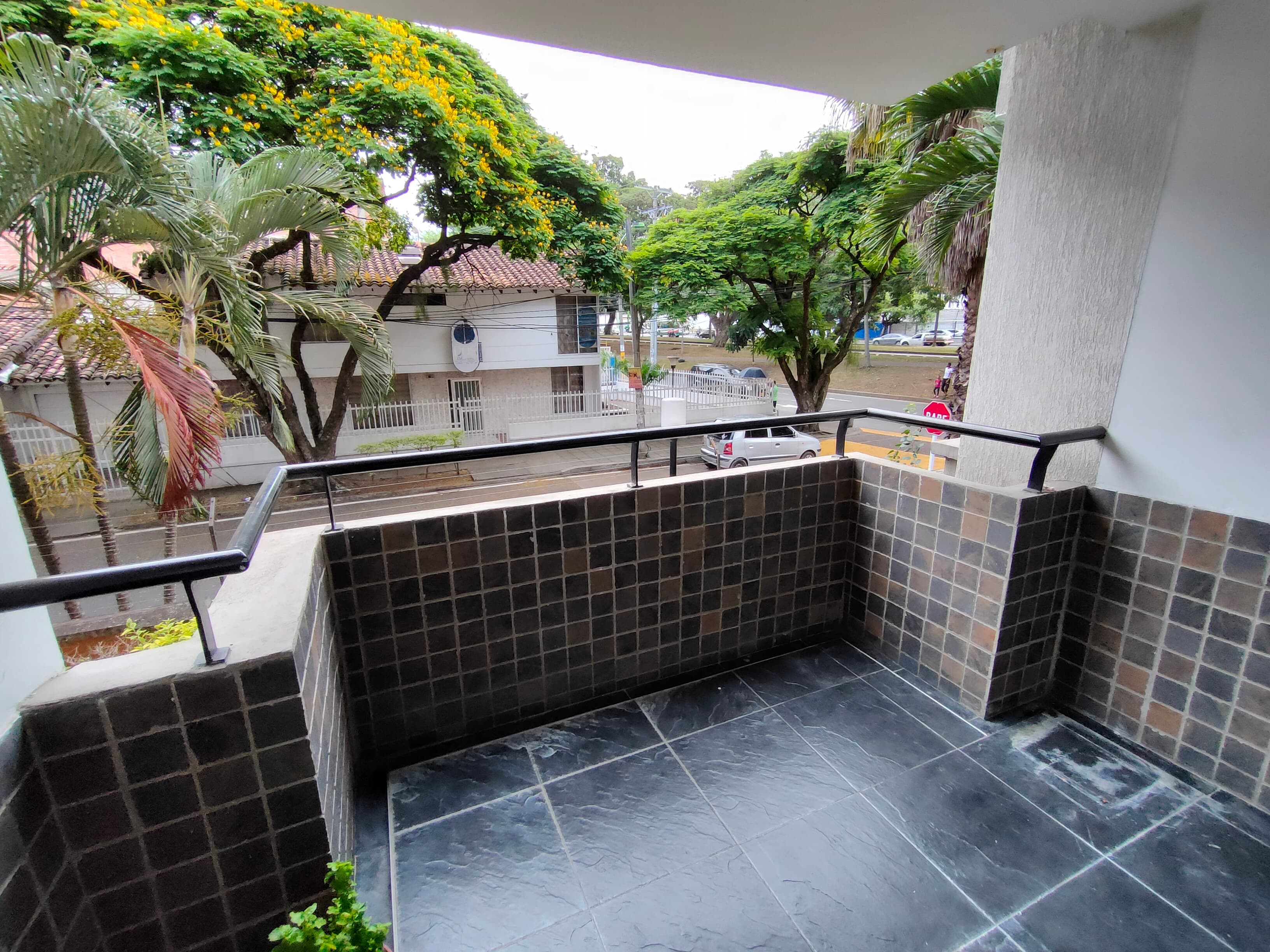 Apartamento en venta en Mayapan Las Vegas, Cali, ID ZD2641