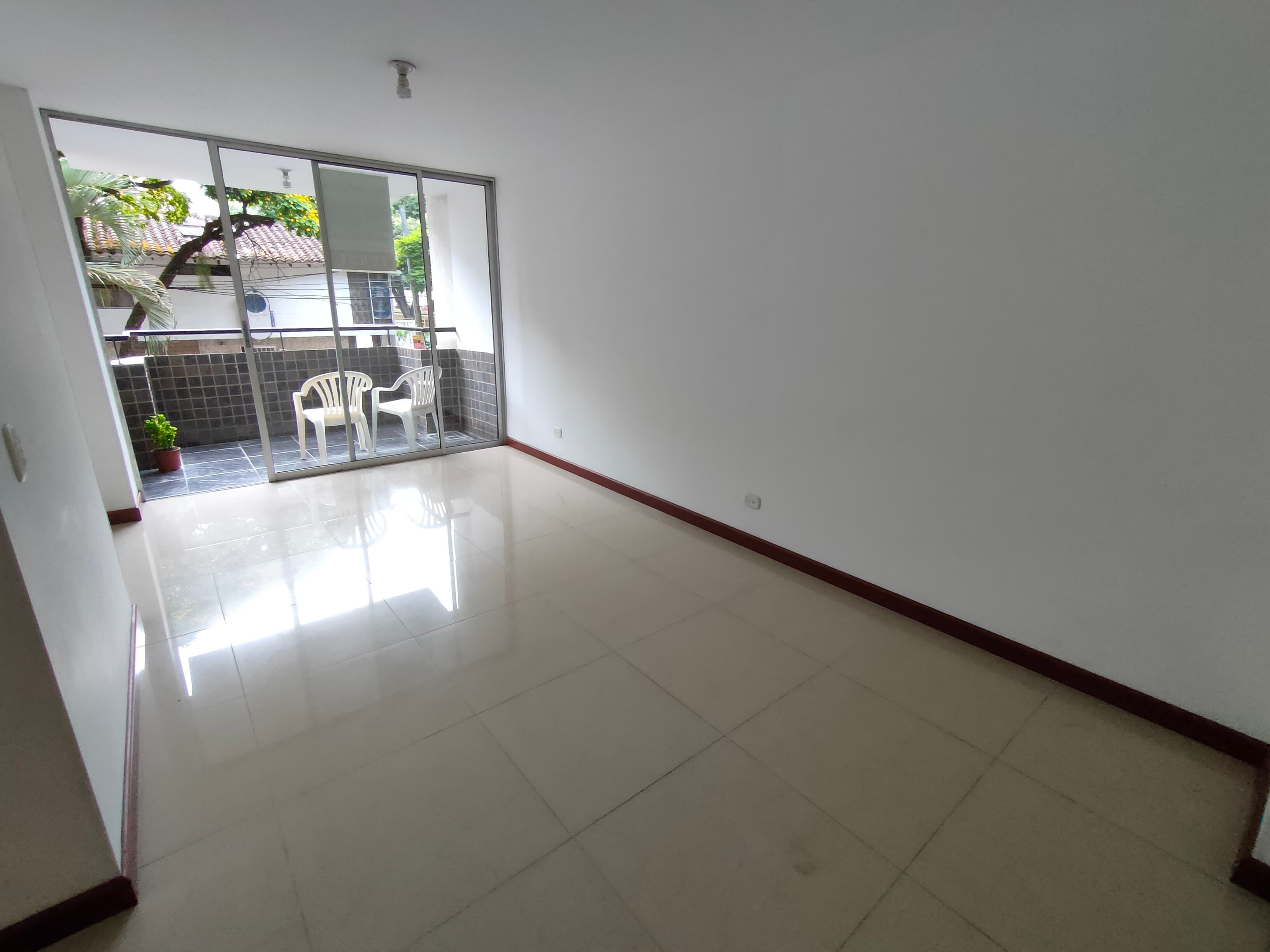 Apartamento en venta en Mayapan Las Vegas, Cali, ID ZD2641