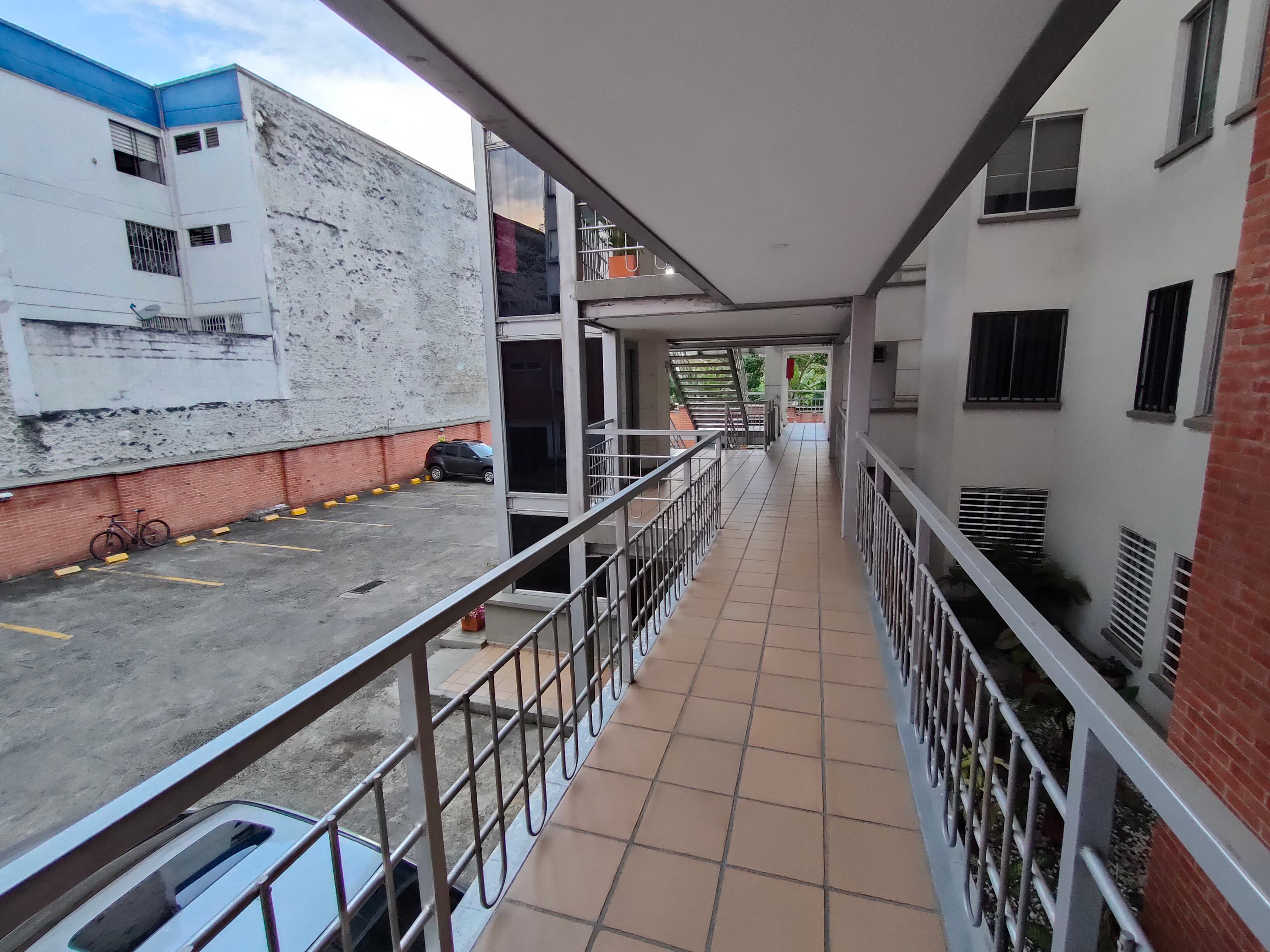 Apartamento en venta en Mayapan Las Vegas, Cali, ID ZD2641