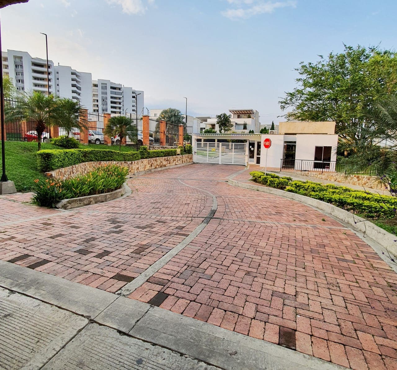 Apartamento en venta en Pance, Cali, ID EM6952