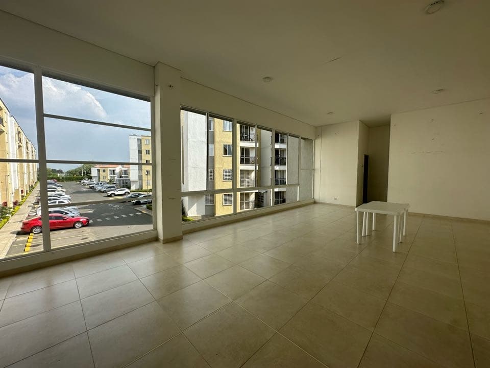 Apartamento en venta en Ciudad Pacifica, Cali, ID NU2658