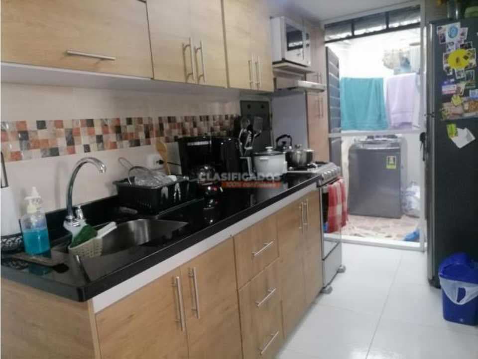 Apartamento en venta en Ciudad Pacifica, Cali, ID LF9586