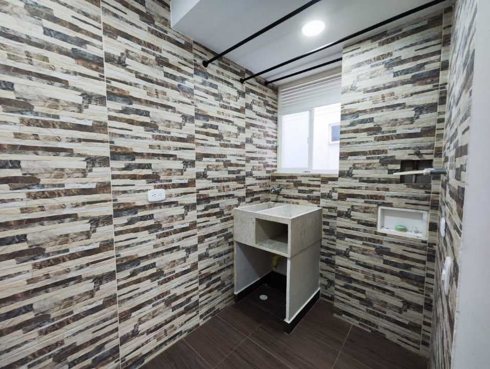 Apartamento en venta en Ciudad Pacifica, Cali, ID BH2802