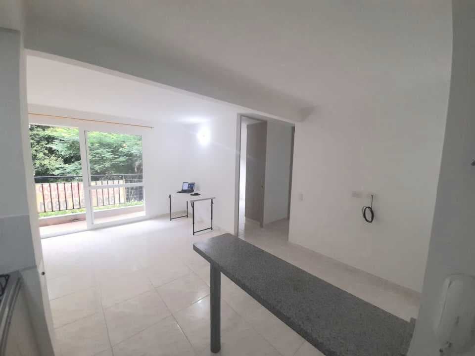 Apartamento en venta en Ciudad Pacifica, Cali, ID XN5483