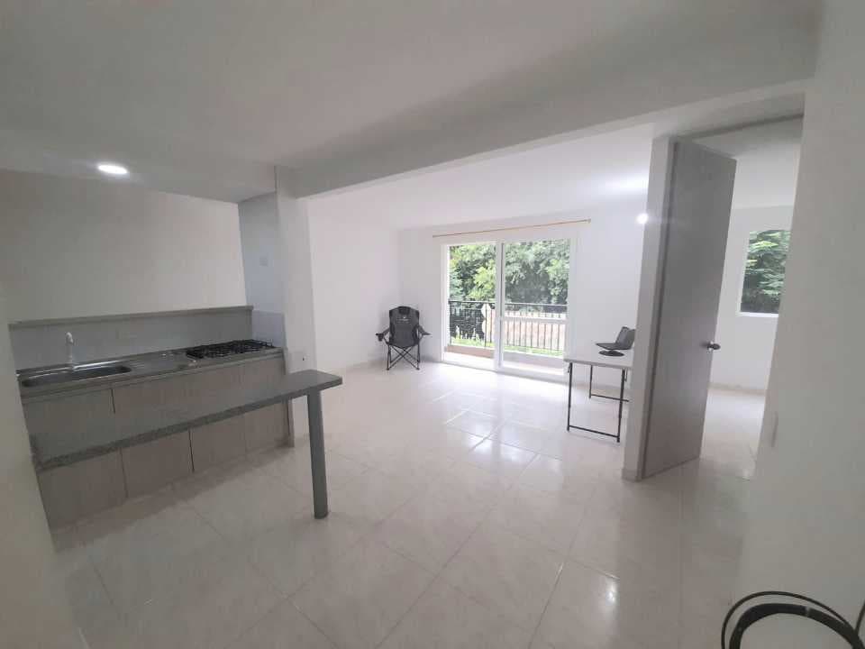 Apartamento en venta en Ciudad Pacifica, Cali, ID XN5483