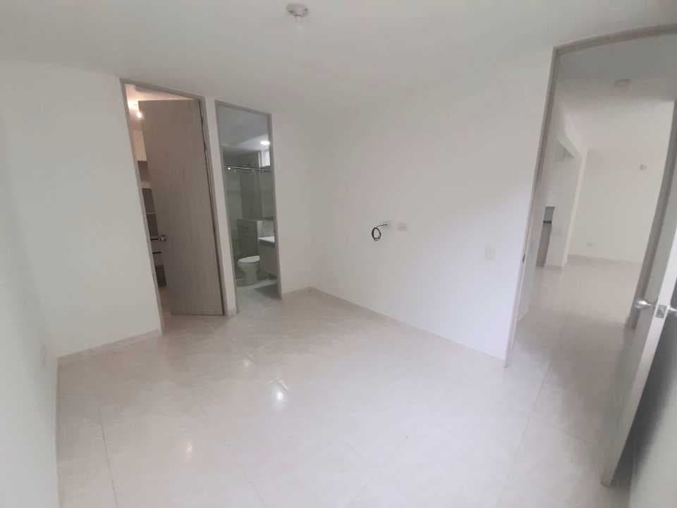 Apartamento en venta en Ciudad Pacifica, Cali, ID XN5483